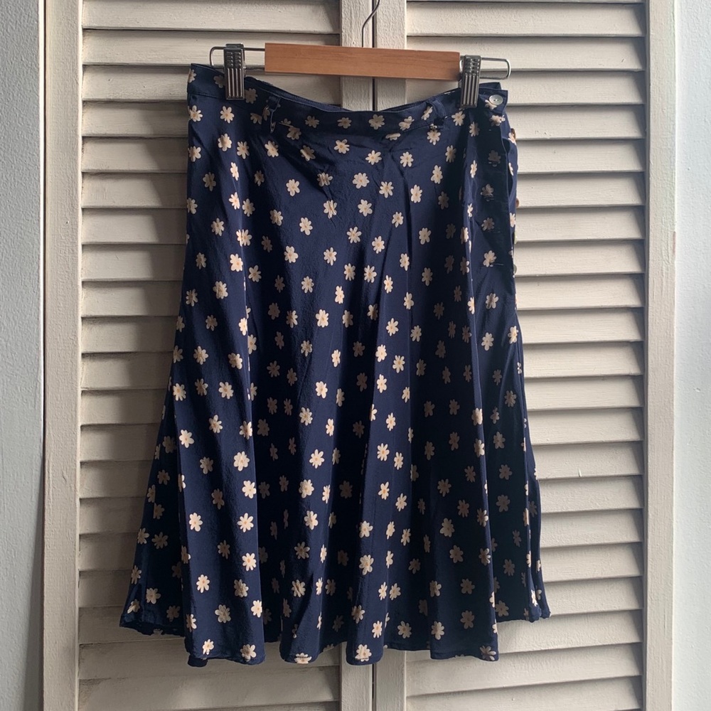 Daisy print vintage silk skirt